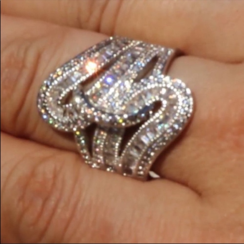 BAGUETTE 5.6 CT STERLING SILVER DIAMOND RING